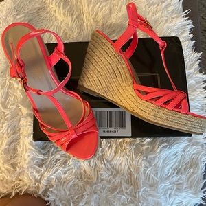 Colin Stuart Victoria’s Secret Neon Pink Wedges size 7 Summer Straw Brand New